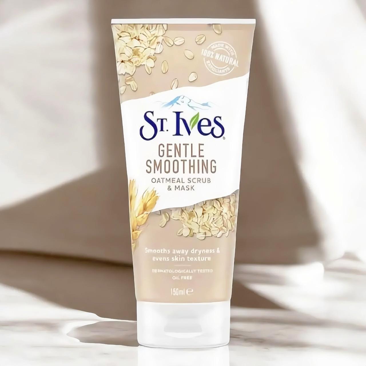 St.Ives Gentle Smoothing Oatmeal Scrub & Mask 150ml